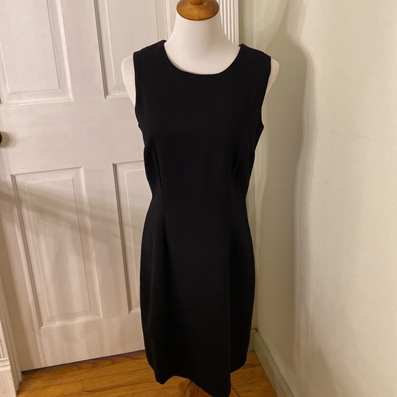 Black Wool 2 pc Dress and jacket Suit. Size small - Picture 4 of 6